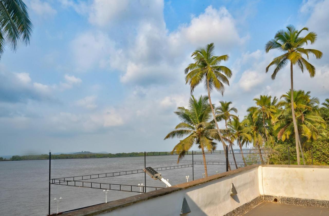 Blu Missel By The River Ribandar ภายนอก รูปภาพ