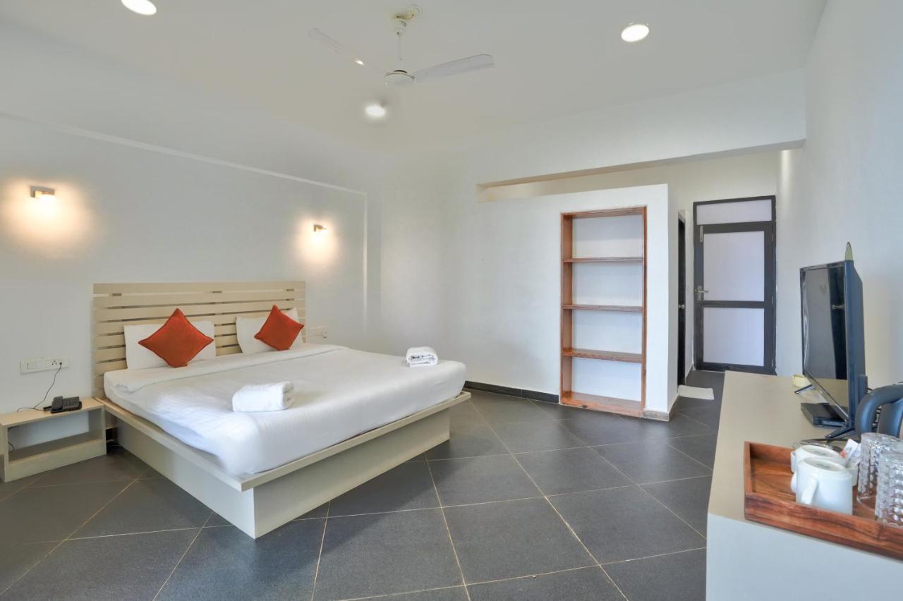 Blu Missel By The River Ribandar ภายนอก รูปภาพ