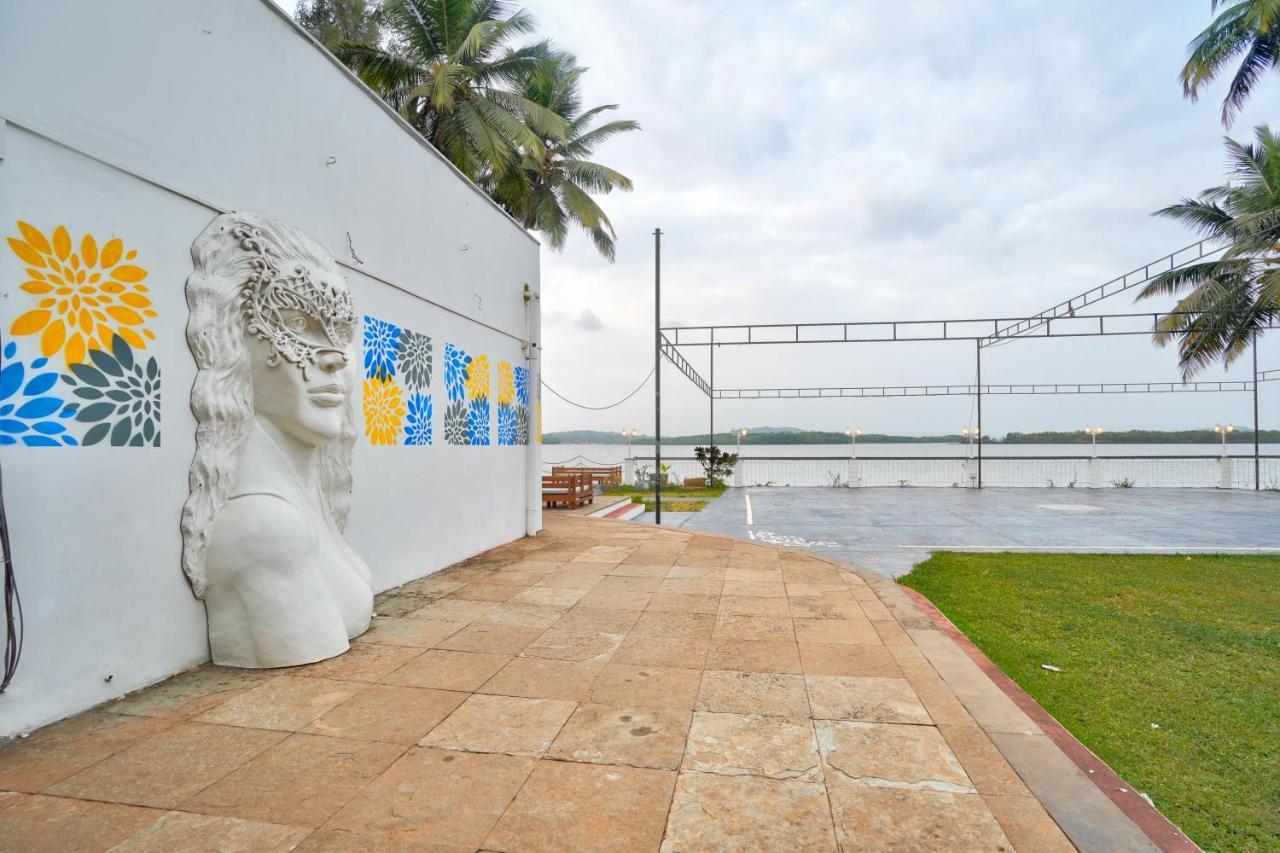 Blu Missel By The River Ribandar ภายนอก รูปภาพ